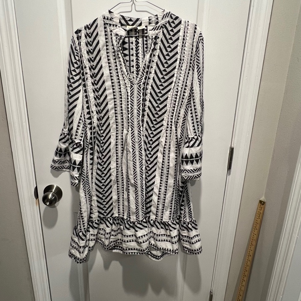 Boo Gemes‎ Black White Geometric Tribal Cotton Ruffle Bell Sleeve Tunic Dress M